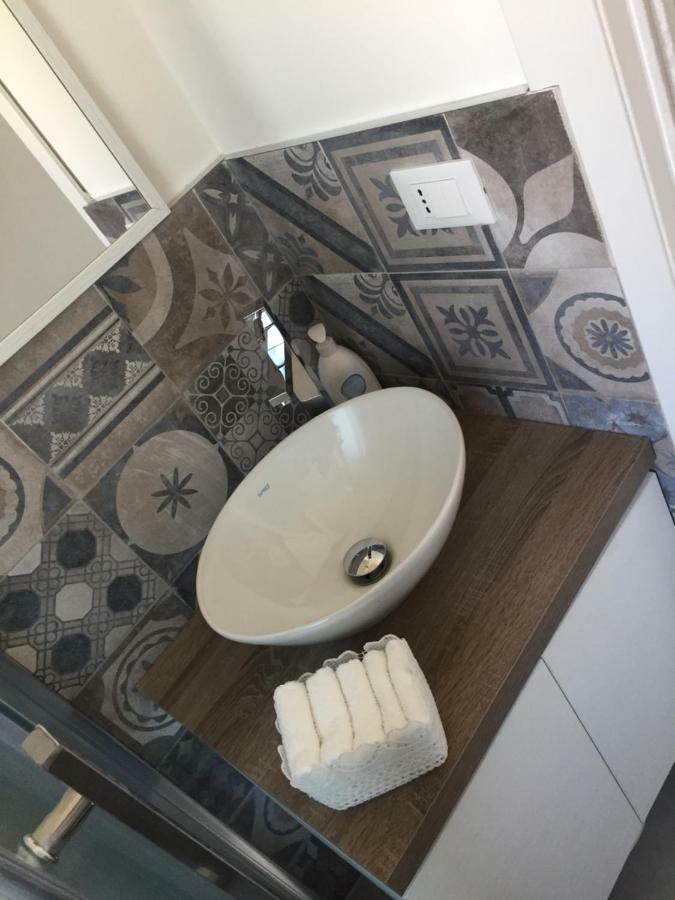 Apartament L'Attico Di Anna San Remo Zewnętrze zdjęcie