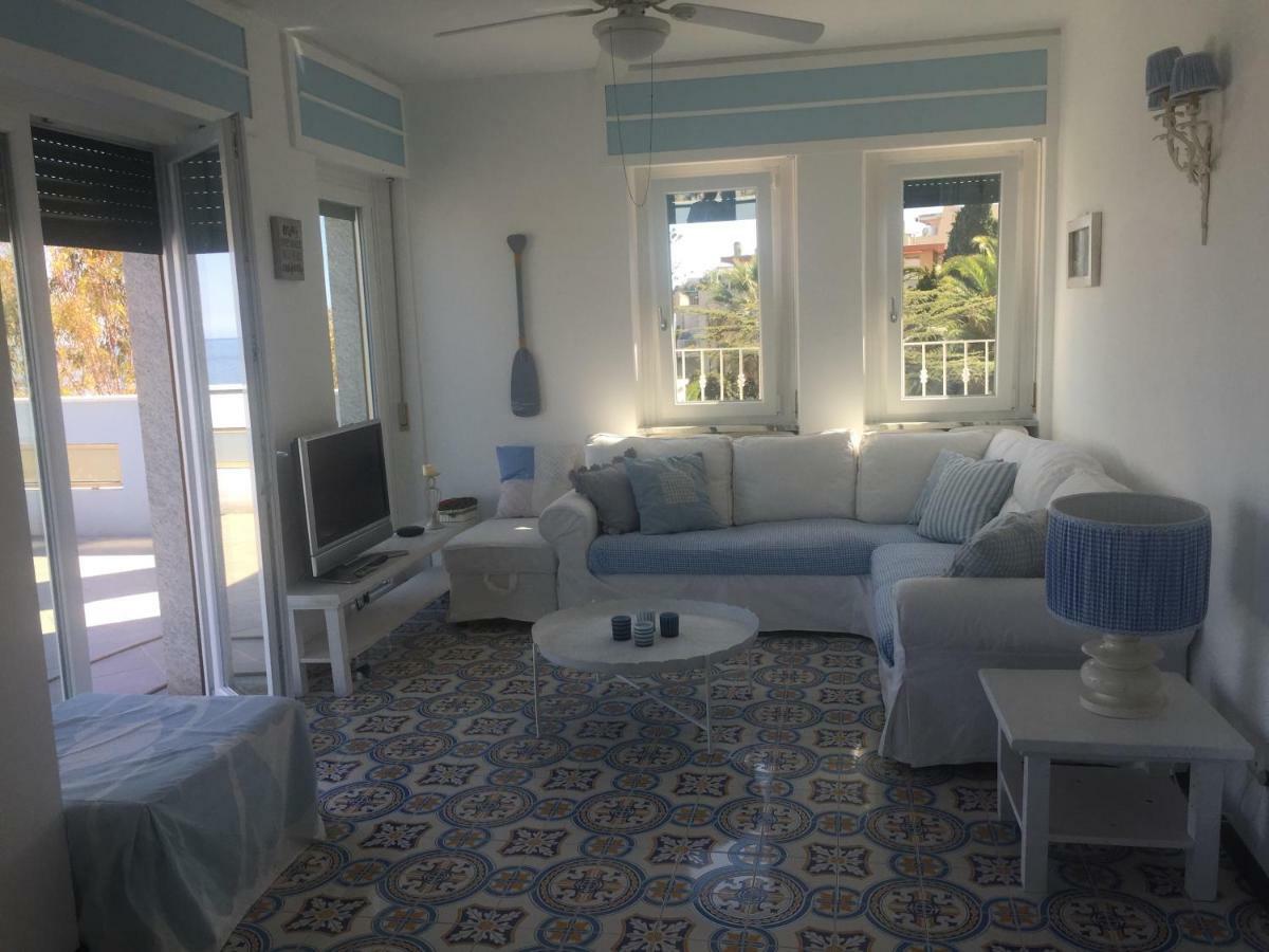 Apartament L'Attico Di Anna San Remo Zewnętrze zdjęcie