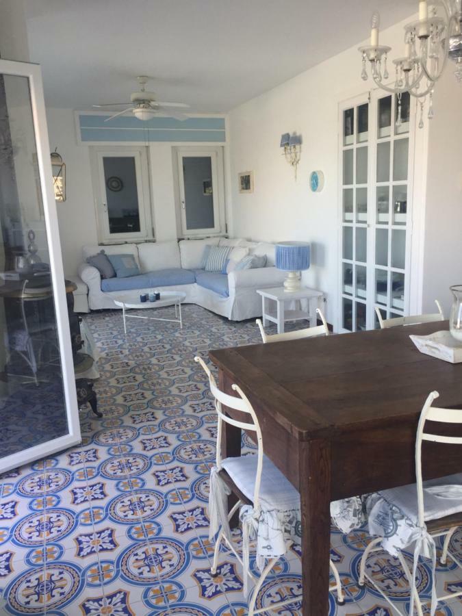Apartament L'Attico Di Anna San Remo Zewnętrze zdjęcie