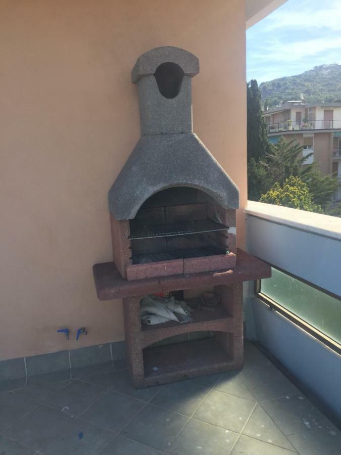 Apartament L'Attico Di Anna San Remo Zewnętrze zdjęcie